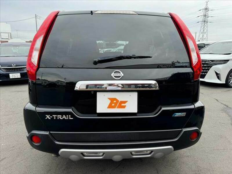 X-TRAIL-13