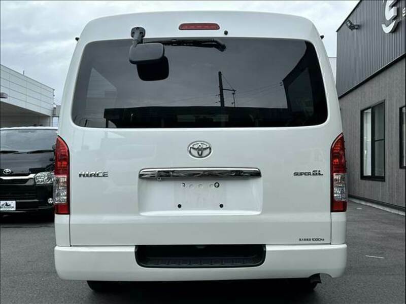 HIACE VAN-2