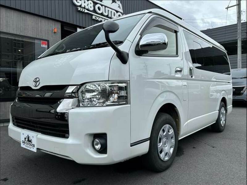 HIACE VAN-11