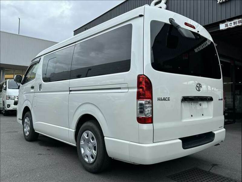 HIACE VAN-15