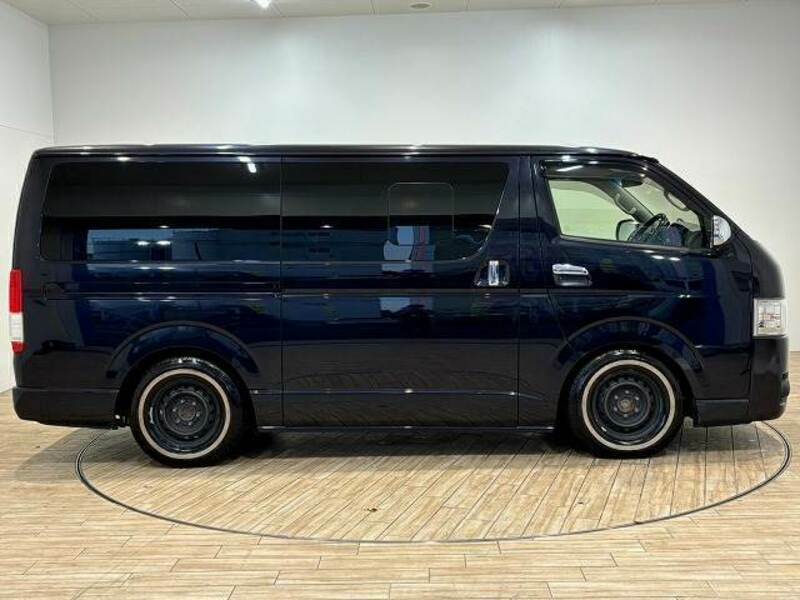 HIACE VAN-15