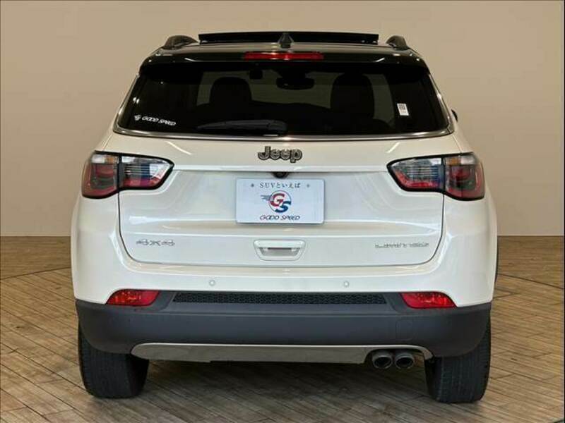 JEEP COMPASS-12