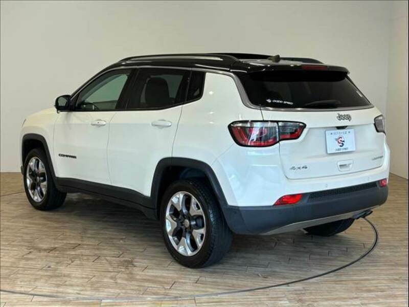 JEEP COMPASS-16