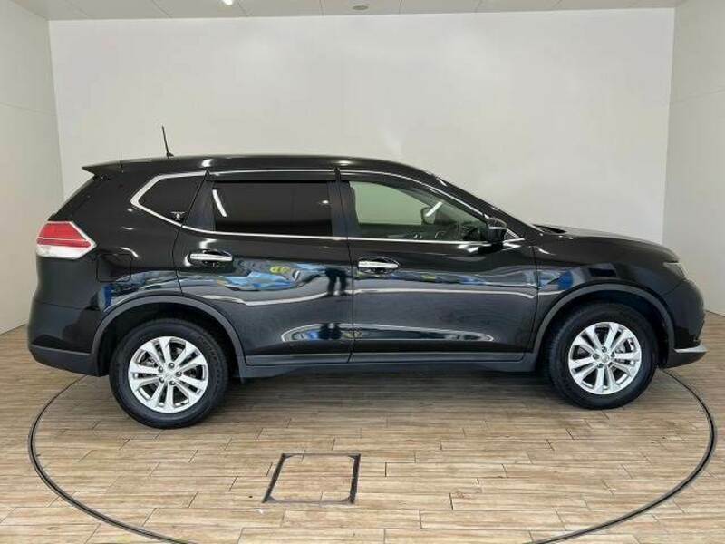 X-TRAIL-13