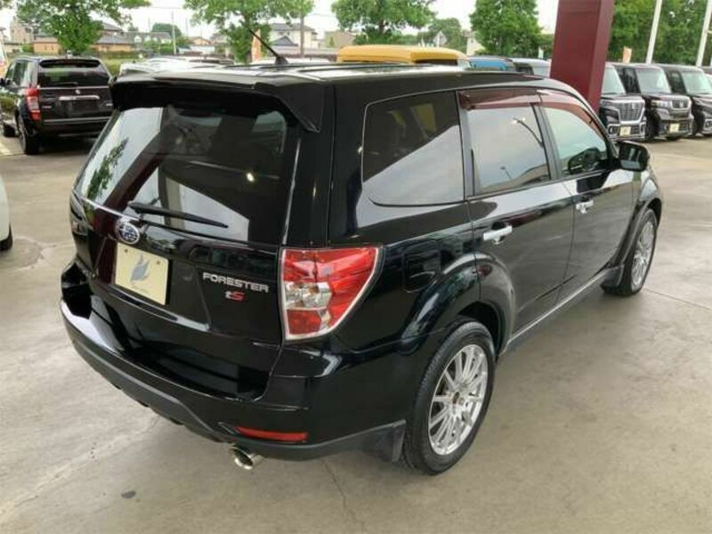 FORESTER-8