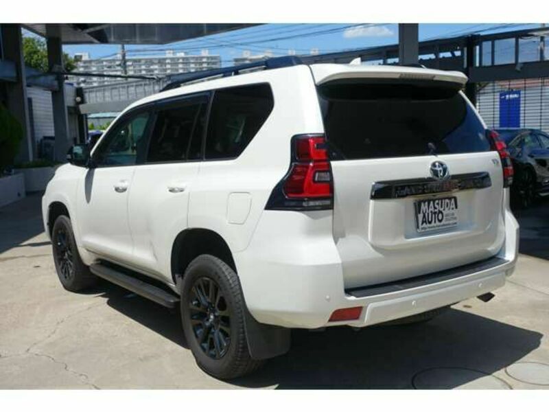 LAND CRUISER PRADO-4