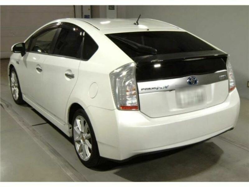 PRIUS PHV-3