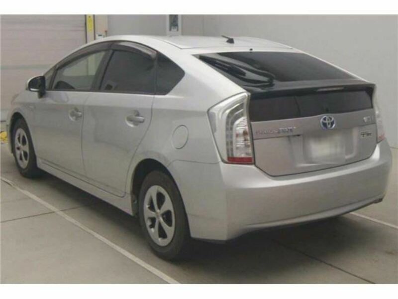 PRIUS PHV-3