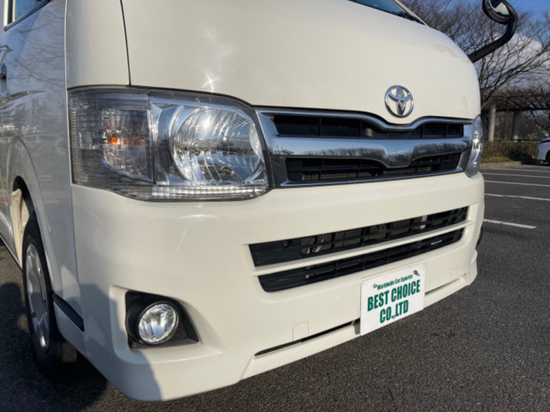 HIACE VAN-19