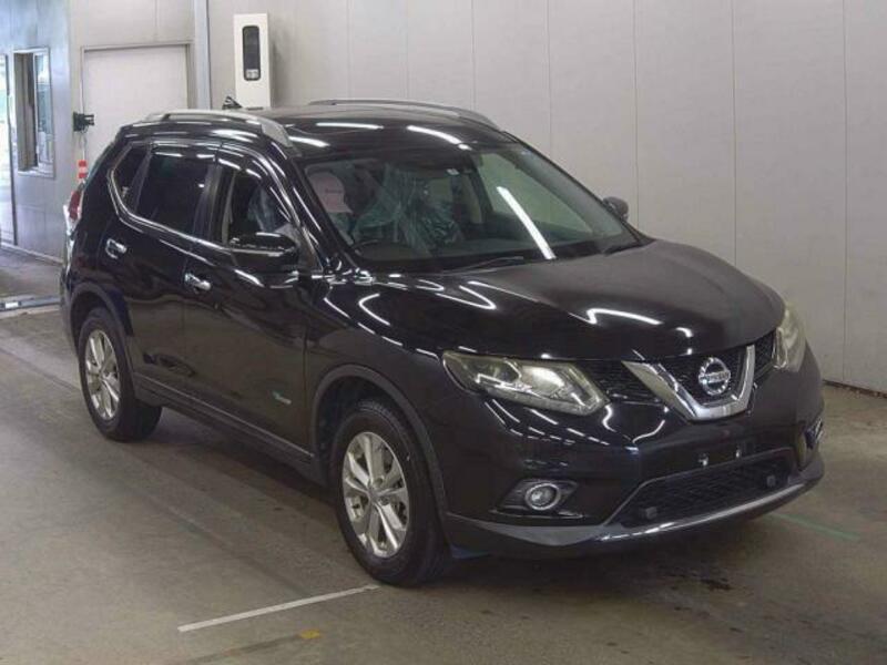 X-TRAIL-4