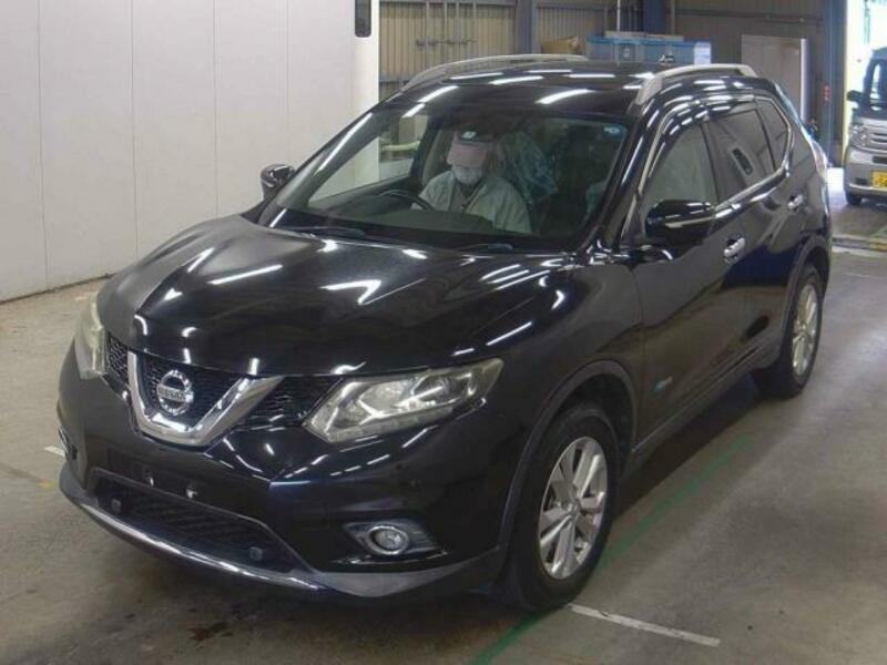 NISSAN　X-TRAIL