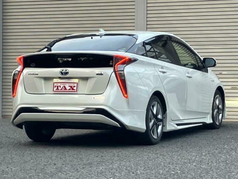 PRIUS-1