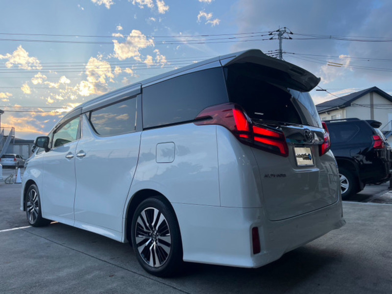 ALPHARD-15