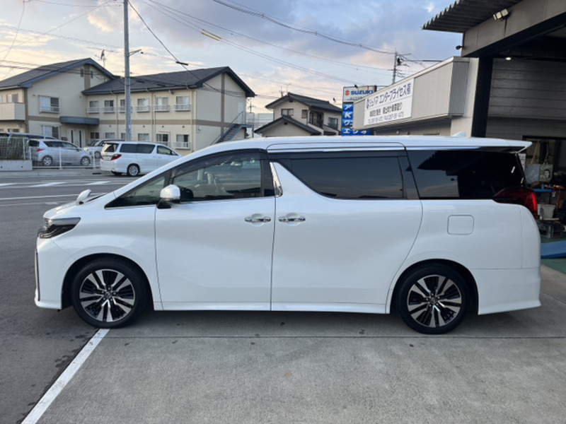 ALPHARD-10