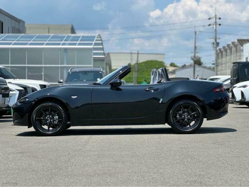 ROADSTER-14