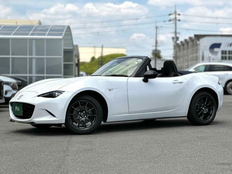 ROADSTER-14