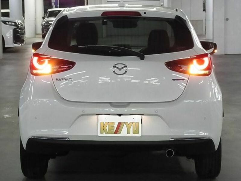 MAZDA2-5