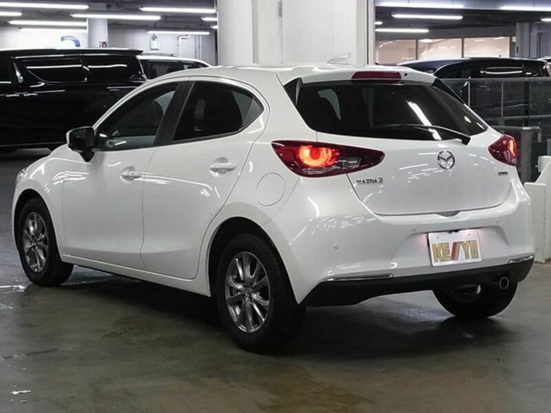 MAZDA2-6