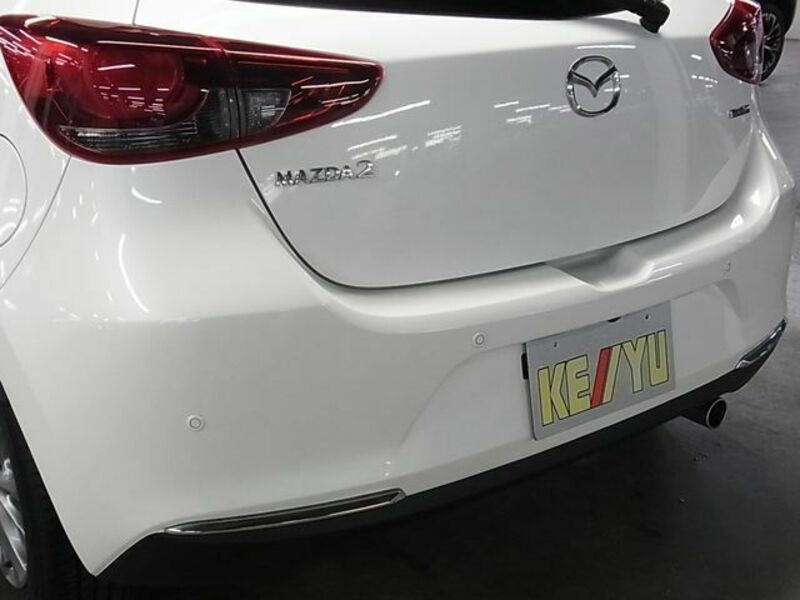 MAZDA2-28