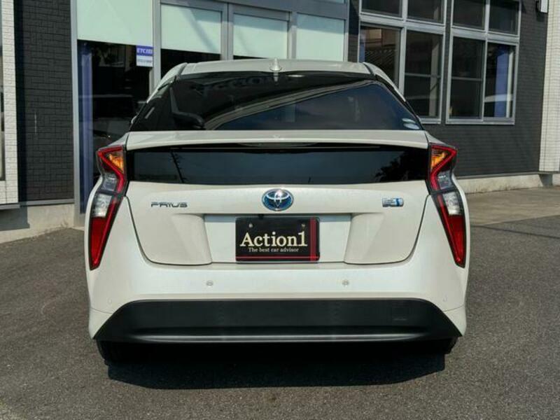 PRIUS-15