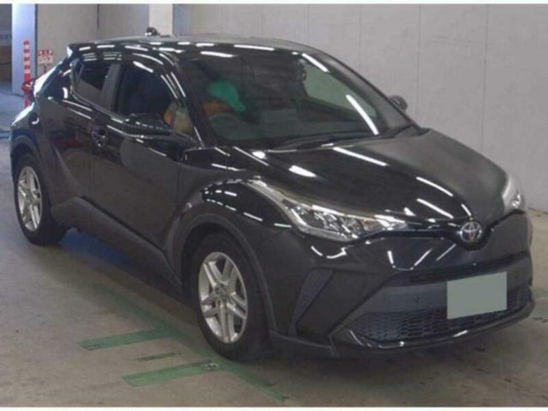 TOYOTA　C-HR