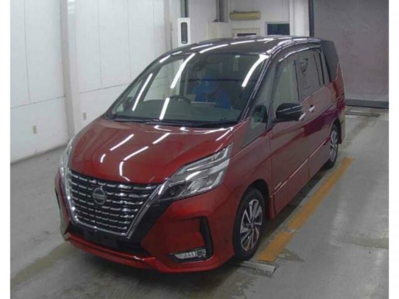 NISSAN　SERENA