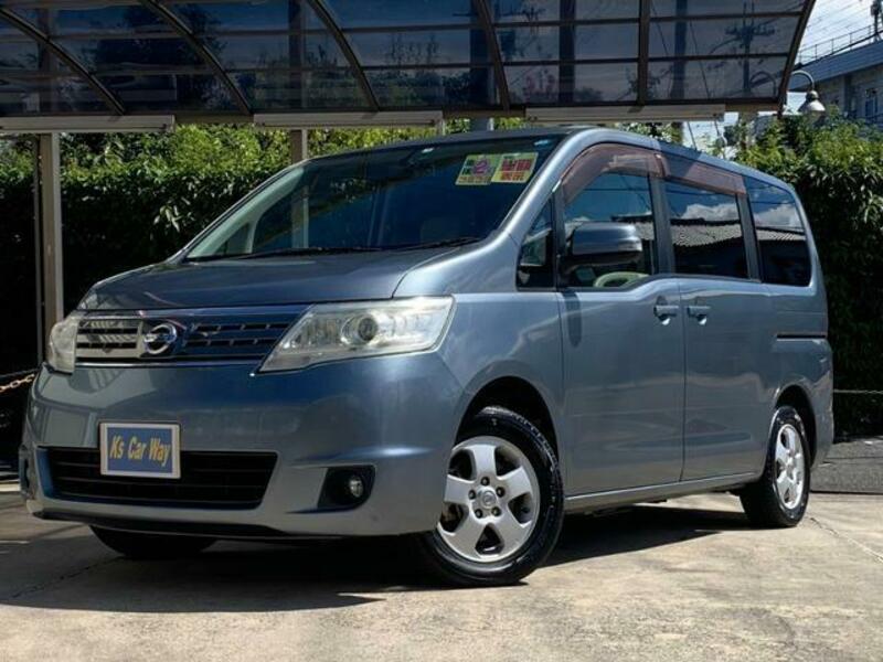 NISSAN　SERENA