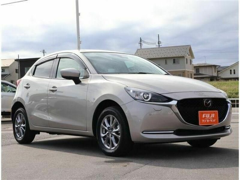 MAZDA2-17