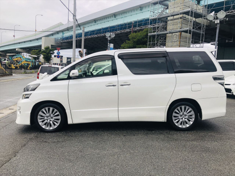 VELLFIRE-15