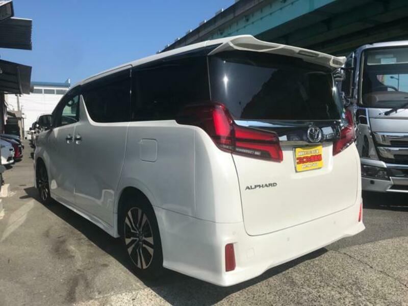 ALPHARD-9