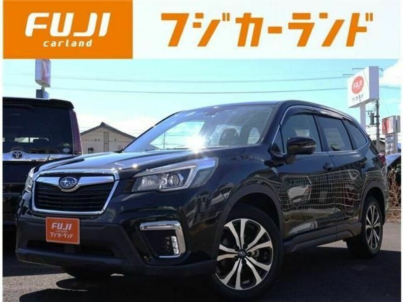 SUBARU　FORESTER