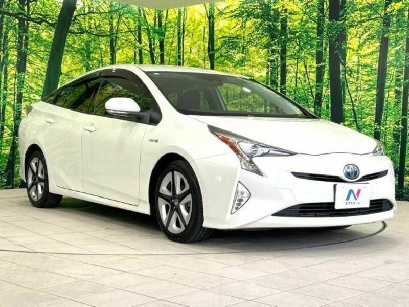 PRIUS-16