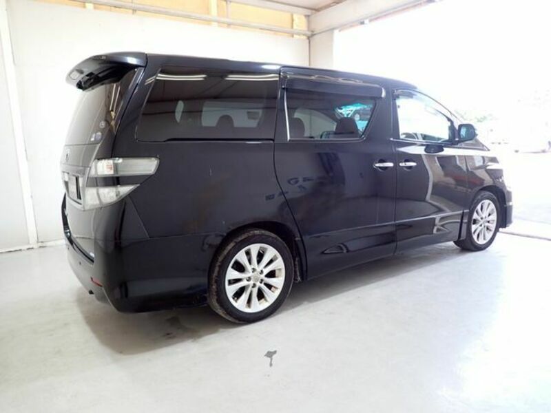 VELLFIRE-4