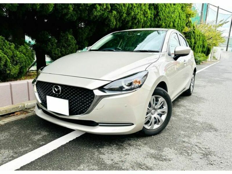 MAZDA2