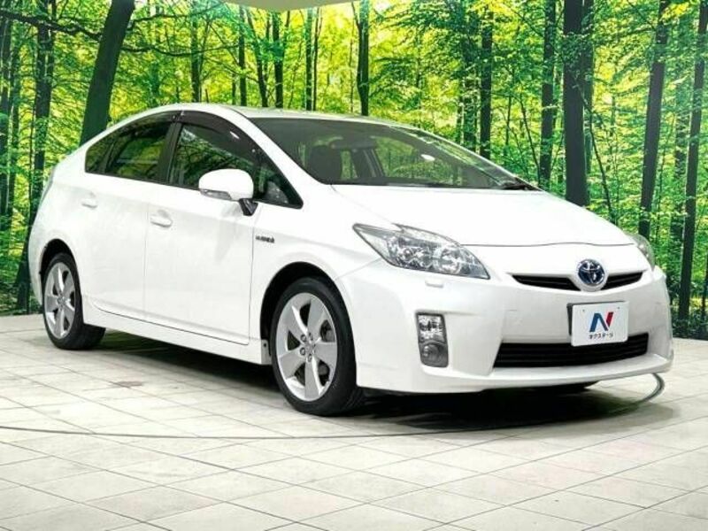 PRIUS-16