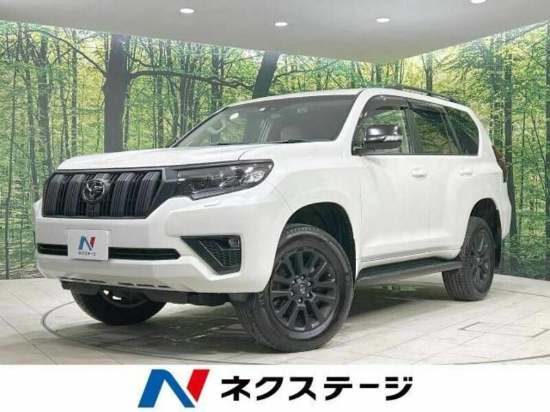 TOYOTA　LAND CRUISER PRADO