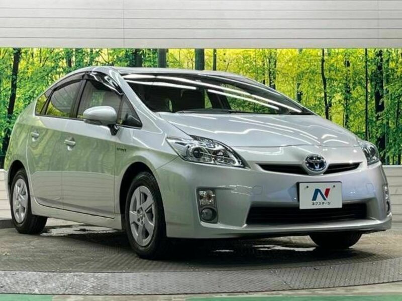 PRIUS-16