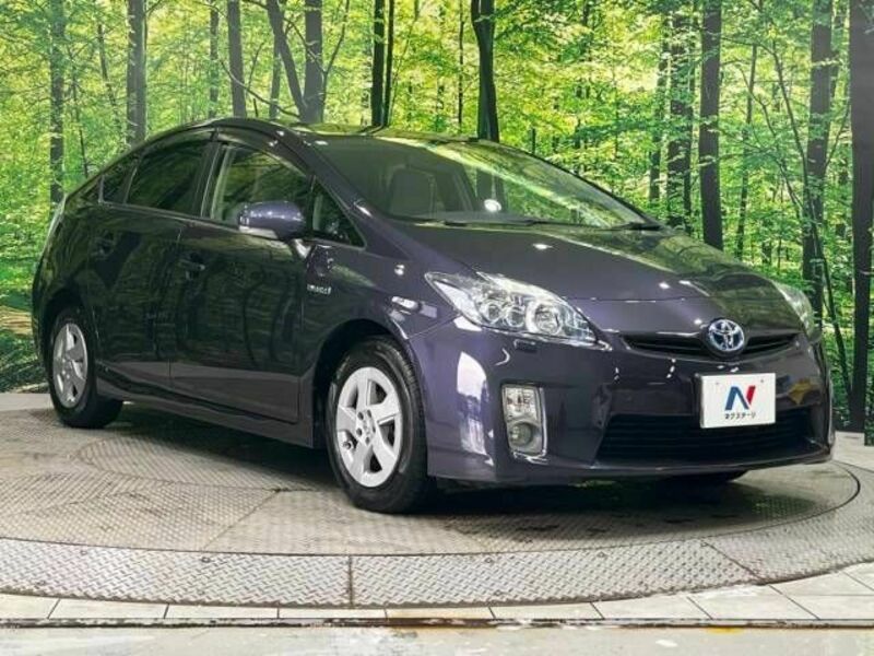 PRIUS-16