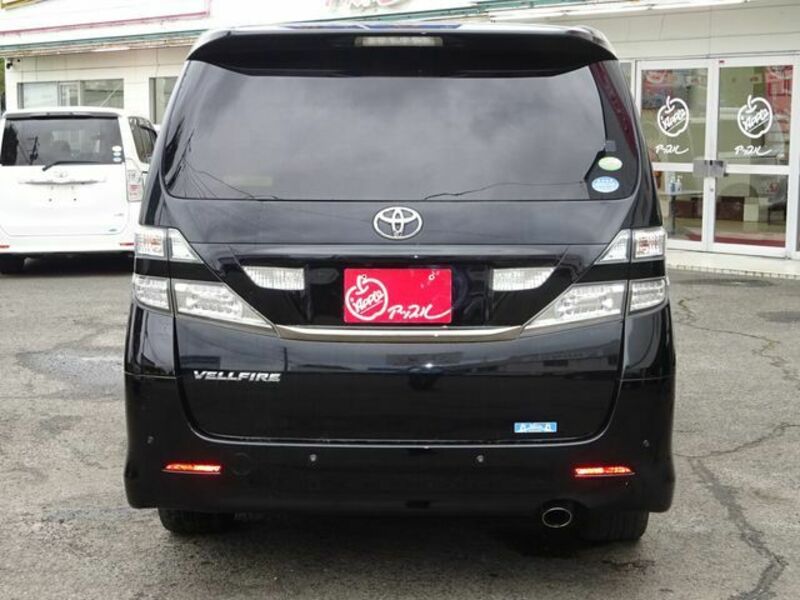 VELLFIRE-6