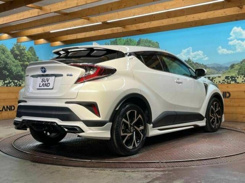 C-HR-17