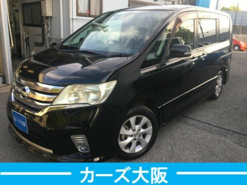 NISSAN　SERENA