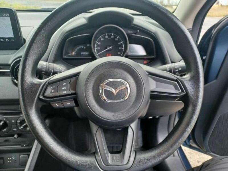 MAZDA2-9