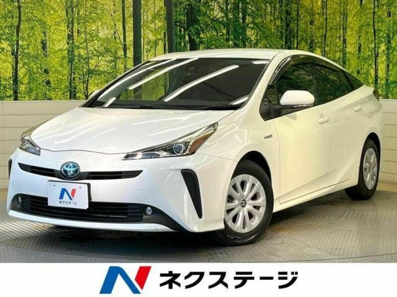 TOYOTA　PRIUS