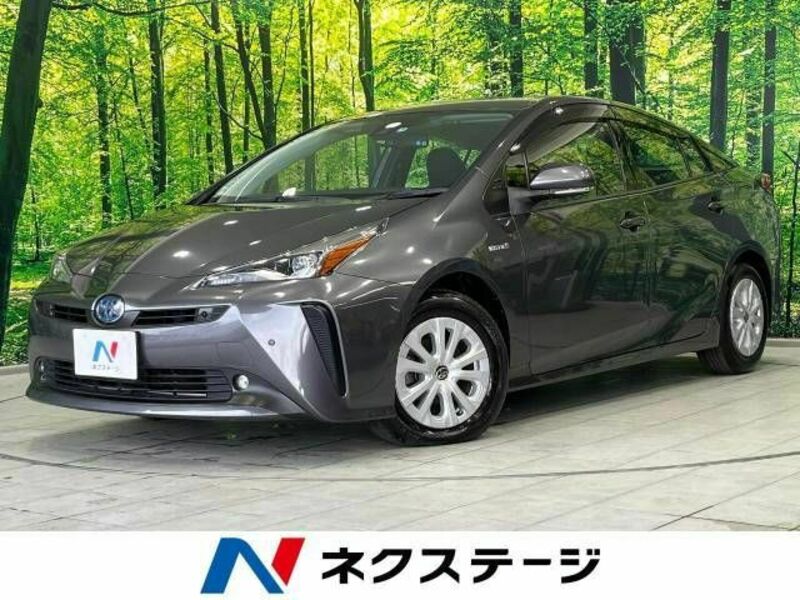 TOYOTA　PRIUS