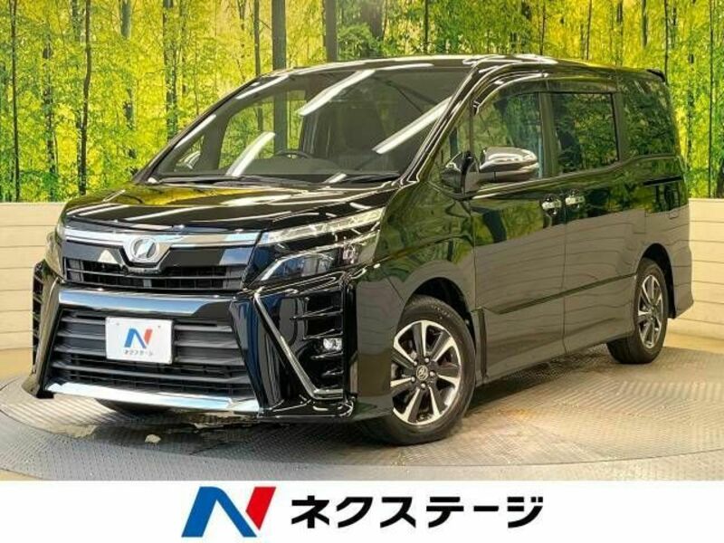 TOYOTA　VOXY