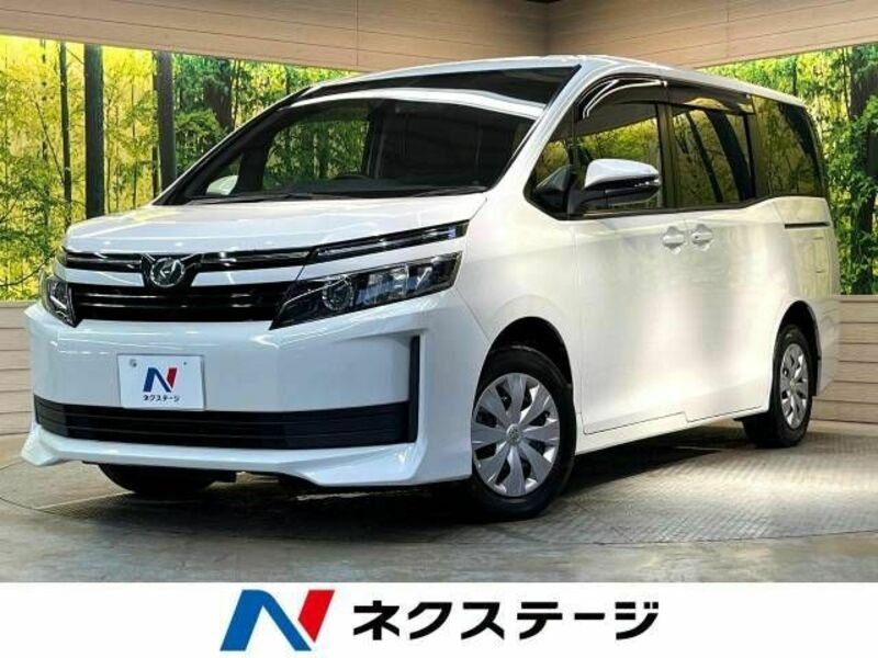 TOYOTA　VOXY