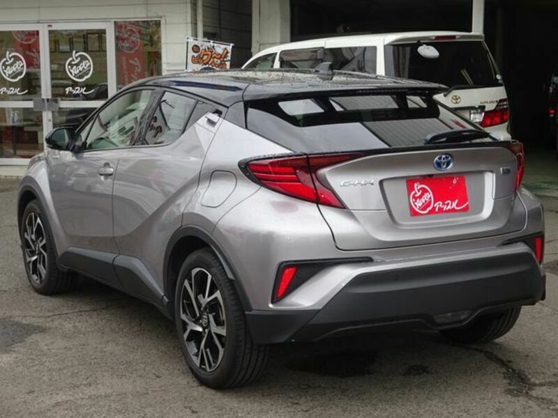 C-HR-4