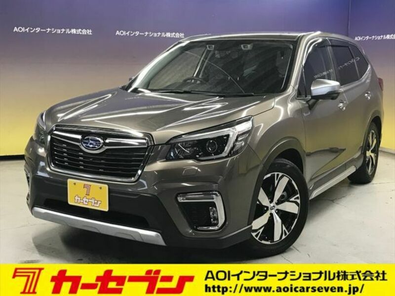 SUBARU　FORESTER