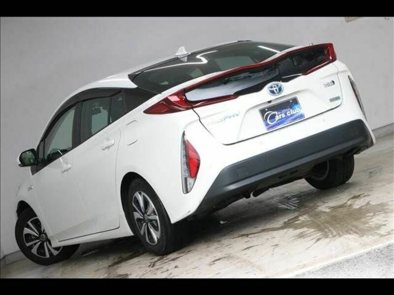 PRIUS PHV-10