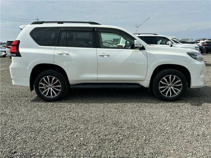 LAND CRUISER PRADO-5